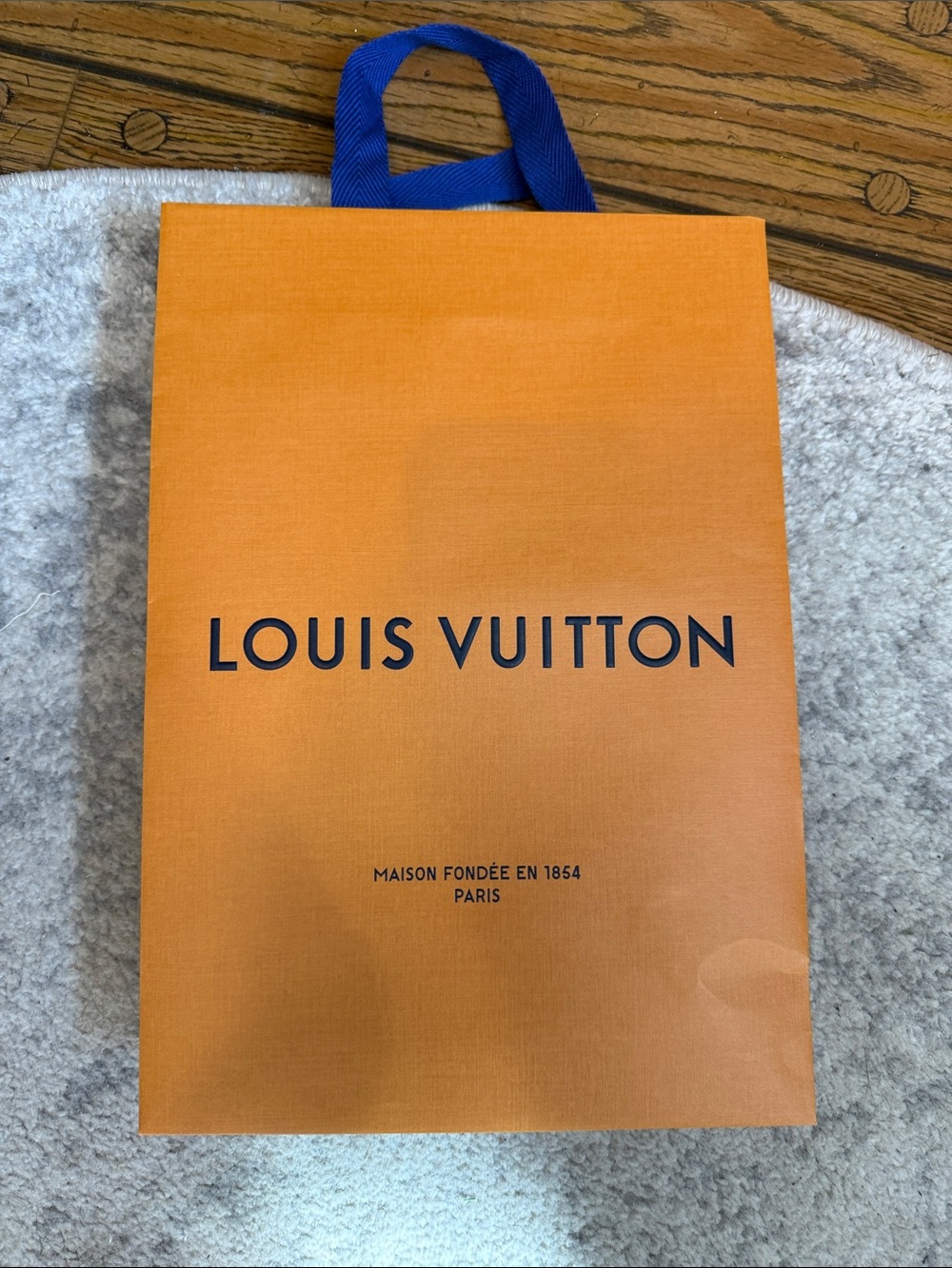 Louis Vuitton Shopping bag